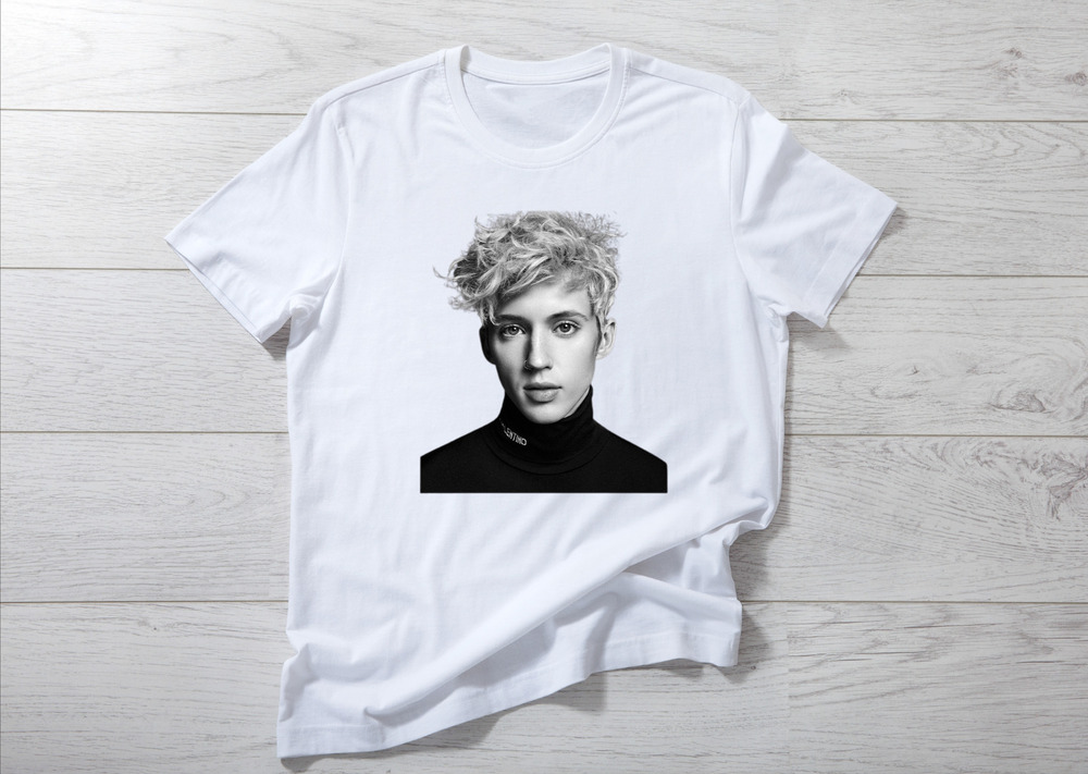 Troye Sivan Portrait T-shirt Troye Sivan World TourShirt